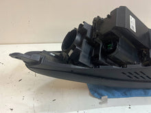 Load image into Gallery viewer, Frontscheinwerfer Hyundai Tucson 92102D7700 D792111A20 Full LED Rechts Headlight SCH3166116203xs