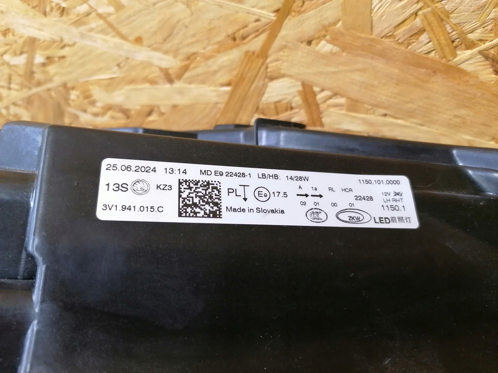 Frontscheinwerfer Skoda Superb III 3V1941015C Full LED Links Headlight