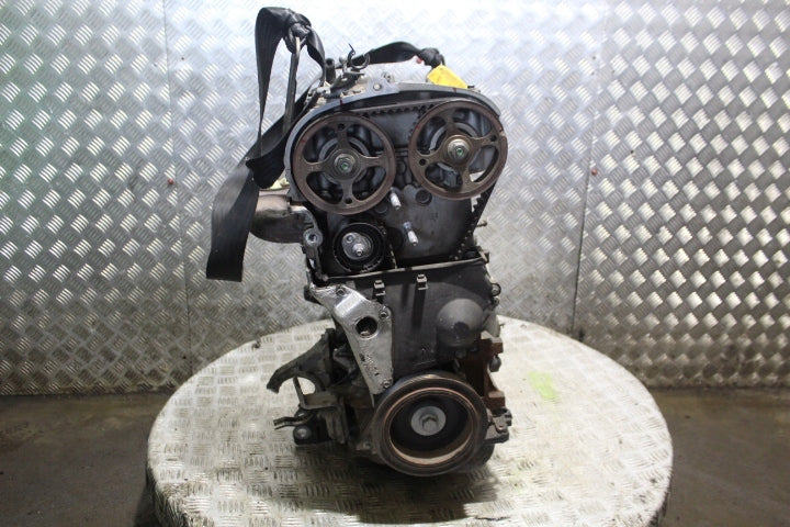 Motor Renault 14 121 265712 2.0 170PS 52kW 268TKm 2010 Benzin Engine Unkomplett