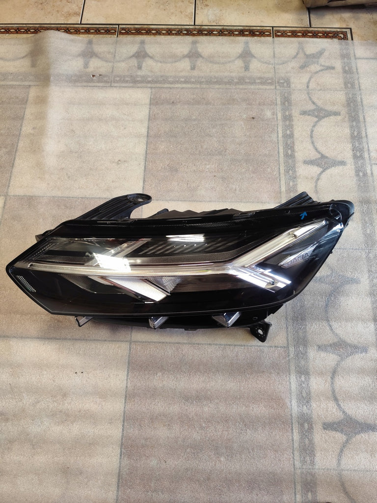 Frontscheinwerfer Dacia Sandero III Jogger 260605914R LED Links Headlight SCH7962862300jb