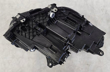 Laden Sie das Bild in den Galerie-Viewer, Frontscheinwerfer BMW X2 5A77EC7-05 Links Scheinwerfer Headlight SCH2589187421fg