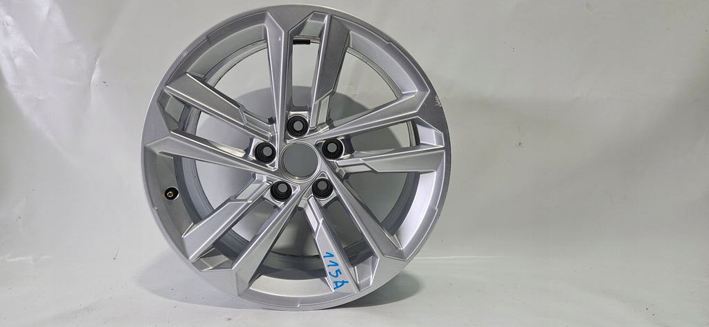 1x Alufelge 17 Zoll 8.0" 5x112 46ET 8Y0601025E Audi A3 Rim Wheel