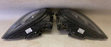 Laden Sie das Bild in den Galerie-Viewer, Frontscheinwerfer Porsche Cayenne 7P5941032BR Xenon Ein Satz Headlight SCH4857797607df