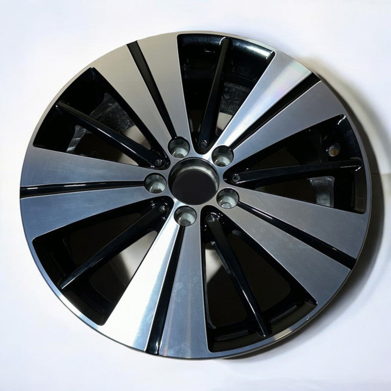 1x Alufelge 18 Zoll 7.5" 5x112 52ET Glanz Schwarz A2464011800 Mercedes-Benz W246