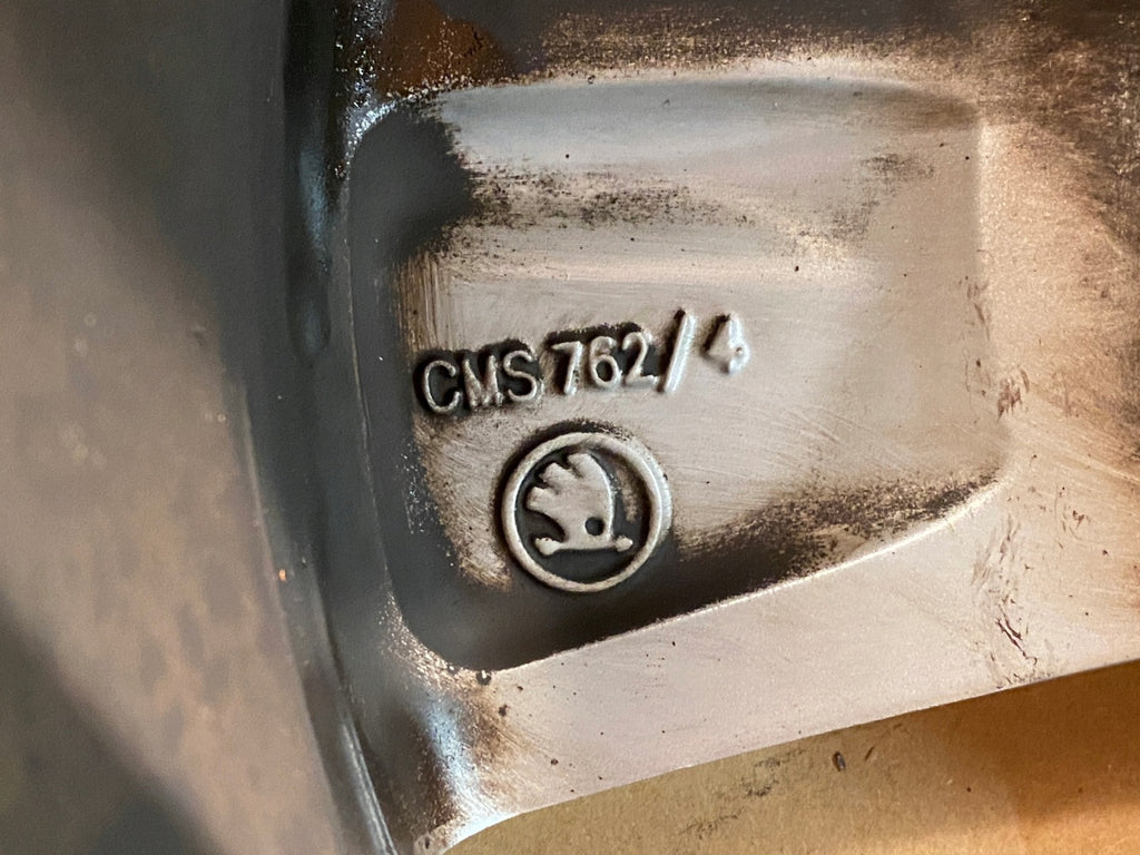 1x Alufelge 16 Zoll 7.0" 5x100 46ET 6V0601025 Skoda Fabia Iii Rim Wheel FEL3221833929le