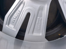 Laden Sie das Bild in den Galerie-Viewer, 1x Alufelge 19 Zoll 8.0" 5x112 45ET Glanz Grau Mg Arteon Rim Wheel FEL2008337099ug