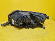 Laden Sie das Bild in den Galerie-Viewer, Frontscheinwerfer Skoda Rapid 5JB941016B Rechts Scheinwerfer Headlight SCH4290411129zu