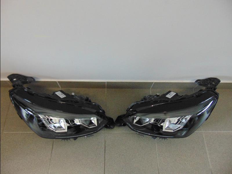 Frontscheinwerfer Peugeot 208 90200108 LED Ein Stück (Rechts oder Links)