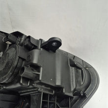 Load image into Gallery viewer, Frontscheinwerfer Renault Scenic 260607230R Links Scheinwerfer Headlight SCH1555537980op