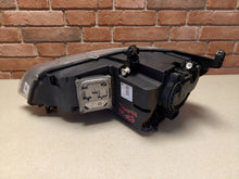 Laden Sie das Bild in den Galerie-Viewer, Frontscheinwerfer BMW X5 E70 7221896 Xenon Rechts Scheinwerfer Headlight SCH7662208425ls