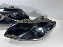 Load image into Gallery viewer, Frontscheinwerfer VW Caddy IV 2K1941015A 2K1941016A Ein Satz Headlight SCH5297191623ac