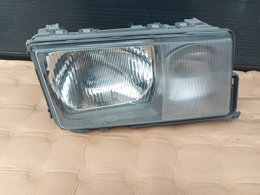 Frontscheinwerfer Mercedes-Benz 190 W201 127092-00RE Rechts Headlight SCH3090004611on