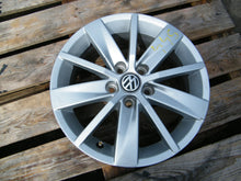 Load image into Gallery viewer, 1x Alufelge 15 Zoll 6.0&quot; 5x100 40ET Glanz Silber 1J0601027Q Seat Ibiza IV V Polo