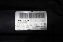 Laden Sie das Bild in den Galerie-Viewer, Frontscheinwerfer Volvo Xc70 Xenon Links Scheinwerfer Headlight