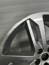 Load image into Gallery viewer, 1x Alufelge 19 Zoll 8.0" 5x108 45ET BJ32-1007-CA Land Rover Range Evoque FEL5216078186vg