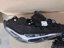 Laden Sie das Bild in den Galerie-Viewer, Frontscheinwerfer BMW X3 G01 5A0E5F2-05 5A29201-08 LED Ein Satz Headlight SCH8792499243jl
