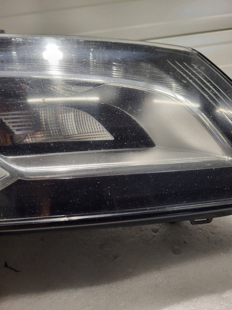 Frontscheinwerfer Audi A3 8P0941004 Rechts Scheinwerfer Headlight SCH9431717850cq