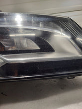 Laden Sie das Bild in den Galerie-Viewer, Frontscheinwerfer Audi A3 8P0941004 Rechts Scheinwerfer Headlight SCH9431717850cq