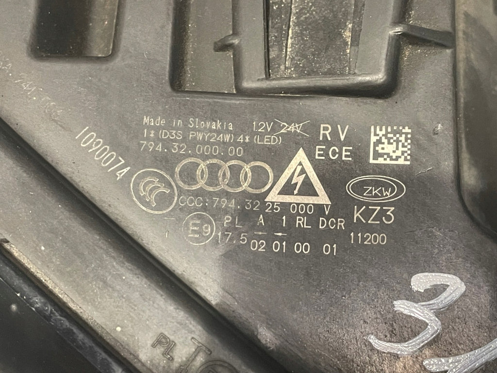 Frontscheinwerfer Audi A1 Rechts Scheinwerfer Headlight SCH7574409200zb