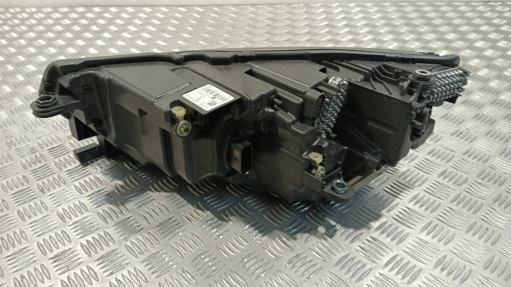 Frontscheinwerfer Skoda Octavia IV 5E4941036 LED Rechts Scheinwerfer Headlight SCH3316785191kt