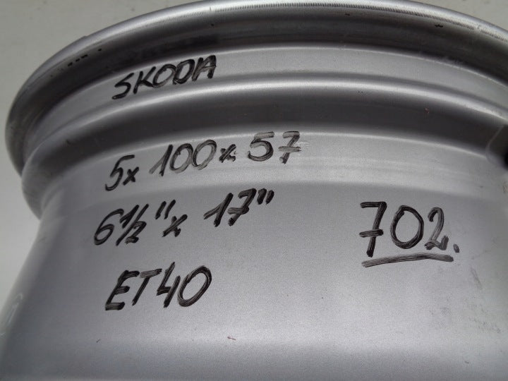 1x Alufelge 17 Zoll 6.5" 5x100 40ET 658601025AA Skoda I Rim Wheel FEL5863615021br
