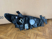 Laden Sie das Bild in den Galerie-Viewer, Frontscheinwerfer Mazda 6 Gj Links Scheinwerfer Headlight SCH6607880138jc