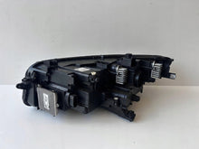 Laden Sie das Bild in den Galerie-Viewer, Frontscheinwerfer VW Tiguan 5NB941082C Rechts Scheinwerfer Headlight