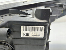 Load image into Gallery viewer, Frontscheinwerfer Hyundai I30 92102-A6100 Rechts Scheinwerfer Headlight