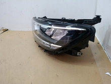 Laden Sie das Bild in den Galerie-Viewer, Frontscheinwerfer VW Passat B8 3G1941035Q LED Links Scheinwerfer Headlight SCH6287134208ao