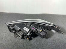 Load image into Gallery viewer, Frontscheinwerfer Opel Crossland X 13467968 Rechts Scheinwerfer Headlight SCH5258064625iy