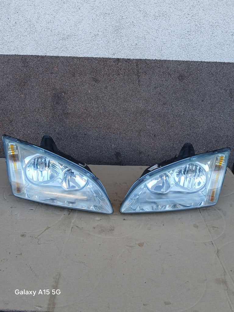 Frontscheinwerfer Ford Focus I Ein Satz Scheinwerfer Headlight SCH3428619046uv