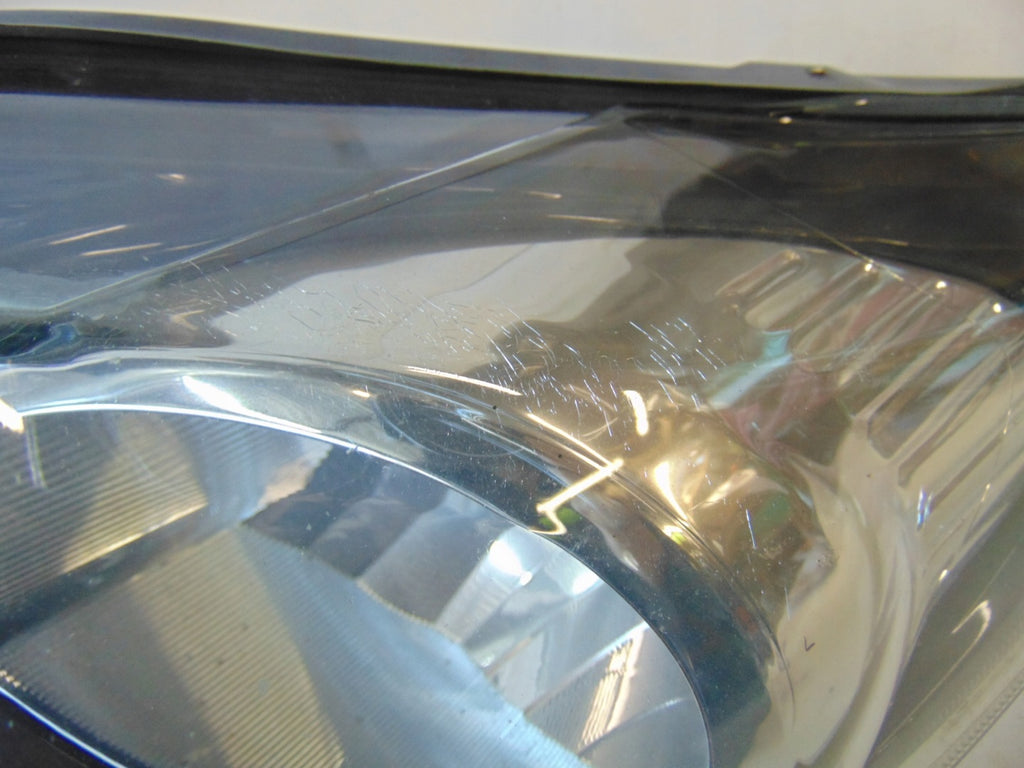 Frontscheinwerfer Ford Fiesta 8A61-13W030-AG Links Scheinwerfer Headlight SCH6393638088ly