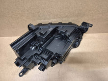 Laden Sie das Bild in den Galerie-Viewer, Frontscheinwerfer Citroën C3 I 9851349080 11685149R00 Full LED Rechts Headlight SCH4223799016yv
