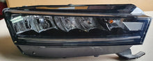 Laden Sie das Bild in den Galerie-Viewer, Frontscheinwerfer Skoda Octavia 5E4941016 LED Rechts Scheinwerfer Headlight SCH8341842178nj