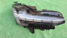 Load image into Gallery viewer, Frontscheinwerfer Volvo 80000628 Full LED Rechts Scheinwerfer Headlight SCH9569791953yc