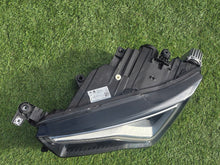 Laden Sie das Bild in den Galerie-Viewer, Frontscheinwerfer Seat Ateca 576941031C Links Scheinwerfer Headlight SCH2733787864dd