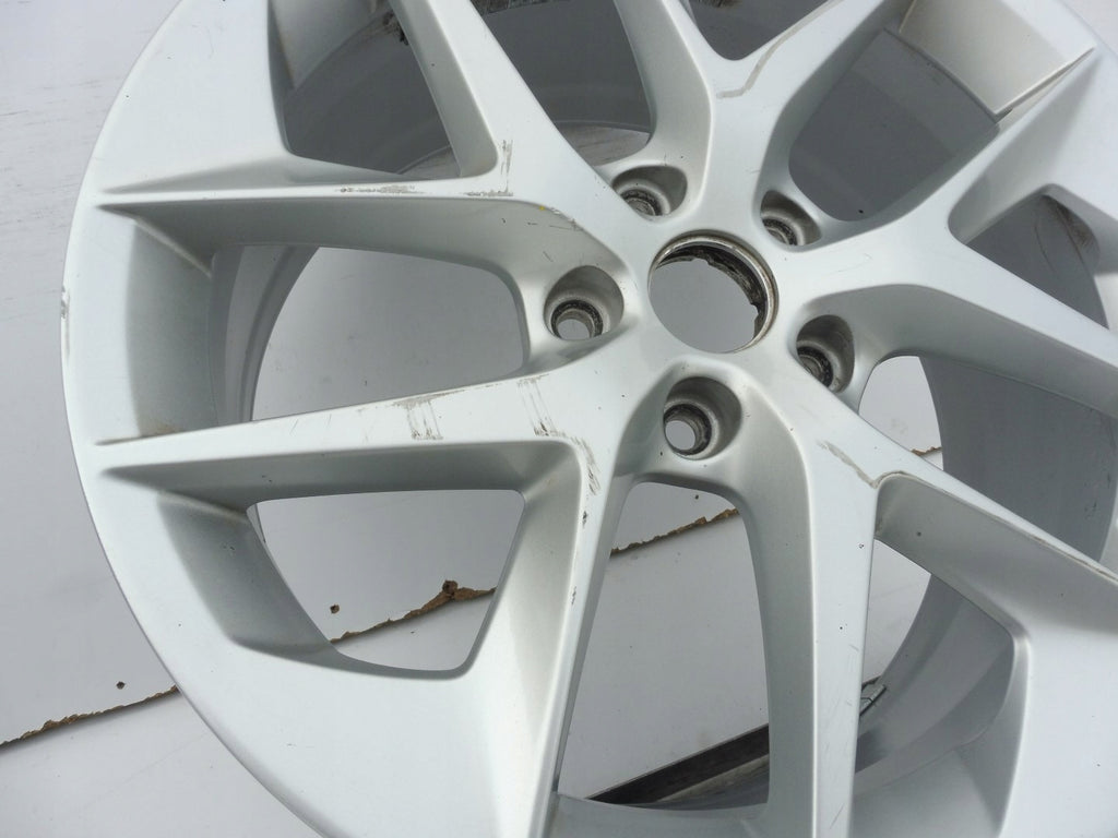 1x Alufelge 18 Zoll 7.5" 5x112 51ET Glanz Silber 5F0601025F Seat Leon Rim Wheel FEL3431041684jt