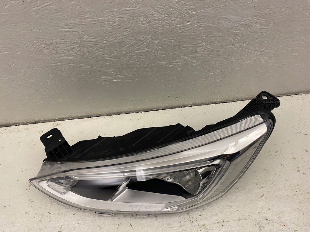 Frontscheinwerfer Ford Focus 13W030 Links Scheinwerfer Headlight