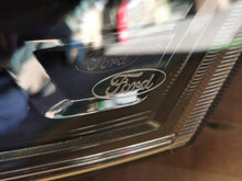 Laden Sie das Bild in den Galerie-Viewer, Frontscheinwerfer Ford Transit GK31-13W030-BC Links Scheinwerfer Headlight SCH3068577389em