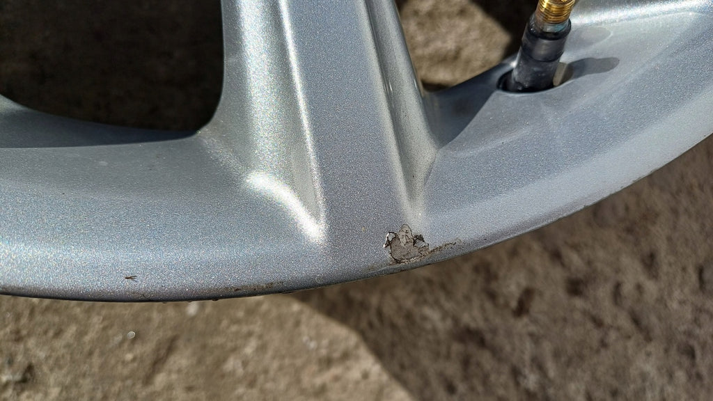 1x Alufelge 16 Zoll 6.5" 4x108 47 5ET H1BC-1007-B1A Ford Fiesta Rim Wheel