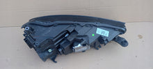 Laden Sie das Bild in den Galerie-Viewer, Frontscheinwerfer Skoda Fabia IV 6VB941015B Links Scheinwerfer Headlight SCH1272912373jz