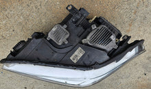 Laden Sie das Bild in den Galerie-Viewer, Frontscheinwerfer BMW X1 F48 7495003 Links Scheinwerfer Headlight SCH8329442042hu