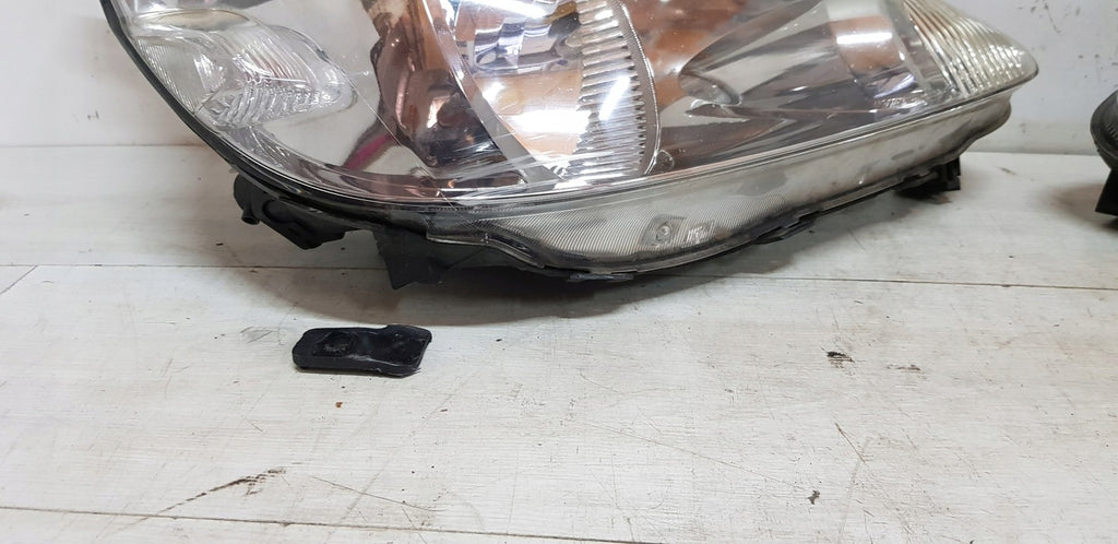 Frontscheinwerfer Honda Jazz II 711-SAA-874 Ein Stück (Rechts oder Links)