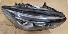 Laden Sie das Bild in den Galerie-Viewer, Frontscheinwerfer Mercedes-Benz W247 A2479062603 LED Rechts Headlight SCH6829247359un