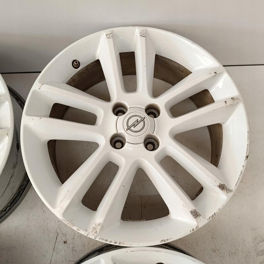 4x Alufelge 17 Zoll 7.0" 4x100 44ET Glanz Weiß Opel Meriva Corsa D Rim Wheel FEL1470494765io