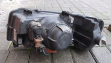 Laden Sie das Bild in den Galerie-Viewer, Frontscheinwerfer Land Rover Freelander AMR3999 Rechts Scheinwerfer Headlight SCH3774690164bm