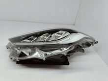Laden Sie das Bild in den Galerie-Viewer, Frontscheinwerfer Toyota 4 Yaris L1776 Links Scheinwerfer Headlight SCH7919252733ei