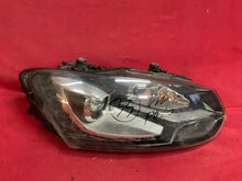 Load image into Gallery viewer, Frontscheinwerfer VW Polo 6R1941032D Xenon Rechts Scheinwerfer Headlight