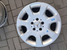Laden Sie das Bild in den Galerie-Viewer, 1x Alufelge 16 Zoll 7.0" 5x112 31ET Glanz Grau A2034012802 Mercedes-Benz W203 FEL3560778568sc
