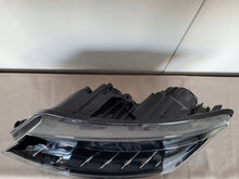 Load image into Gallery viewer, Frontscheinwerfer Skoda Fabia III 6V1941015B Links Scheinwerfer Headlight SCH8402048284pu